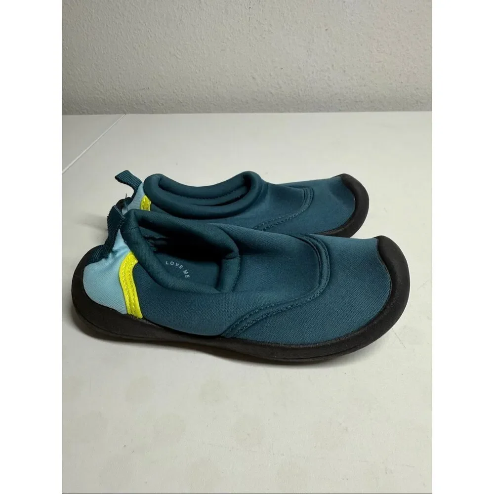 Tu Kids Water shoes Aqua Socks Beach Size 9 Blue